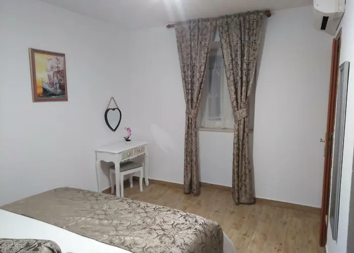 Apartment Center Roko