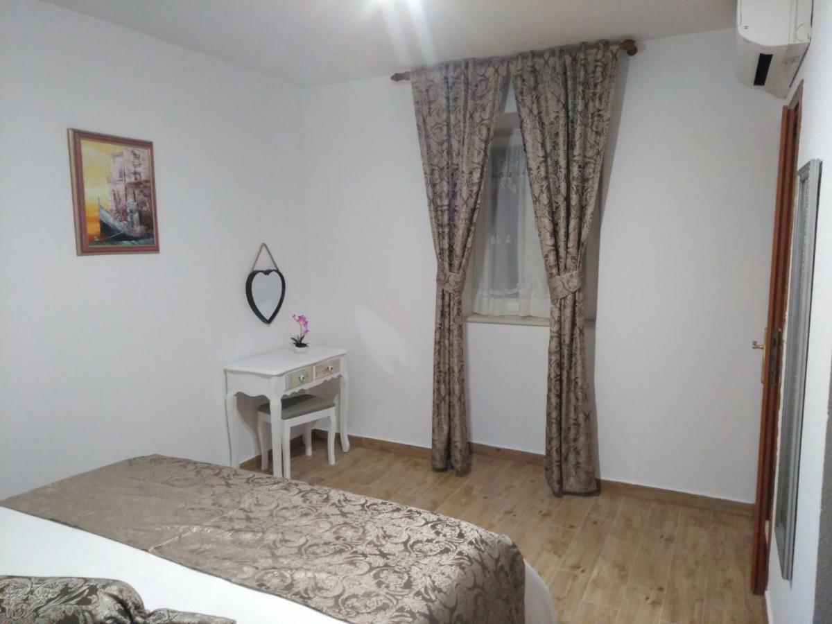 Center Roko Apartament *